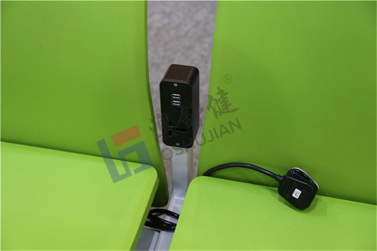 USB插座排椅是如何的？(圖1)