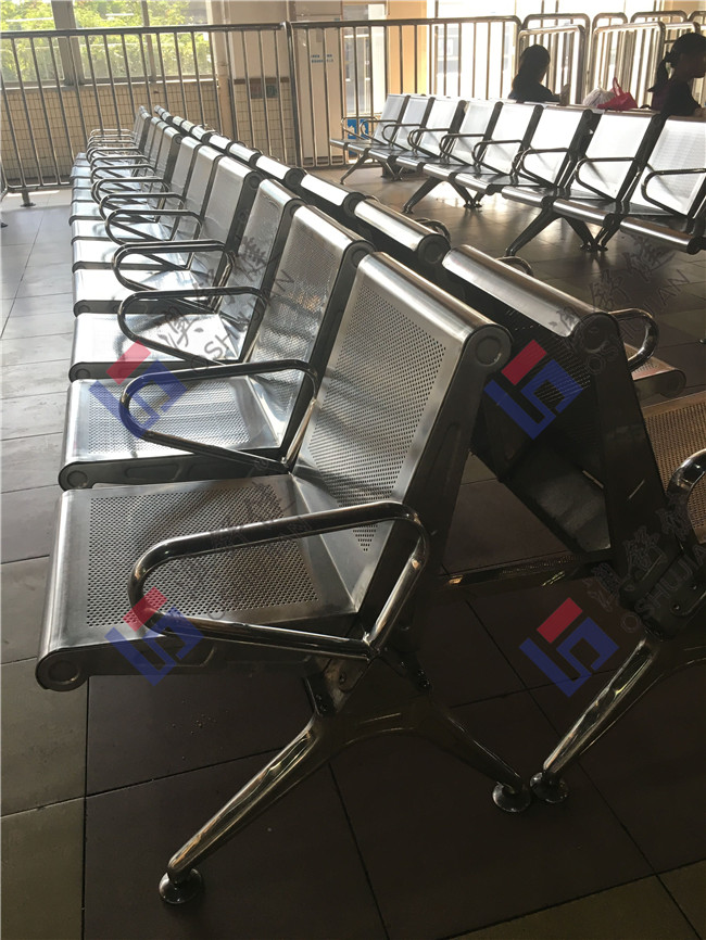 火車站排椅圖片展示(圖1)